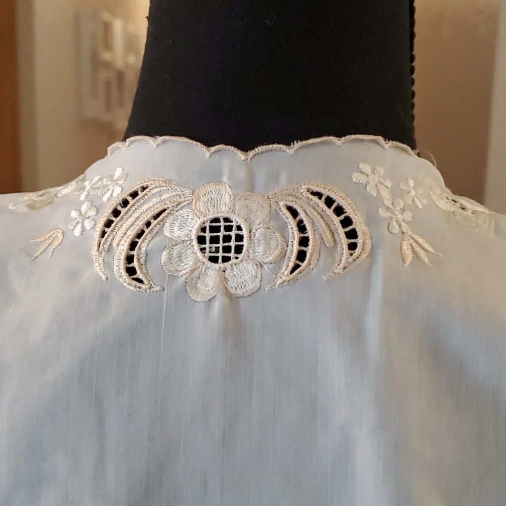 Vintage Embroidered Top / Blouse - Picture 6 of 7